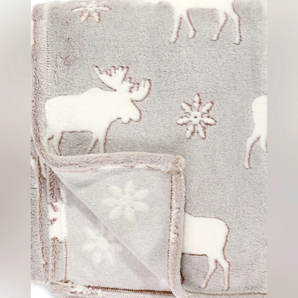 Moose Velvet Plush Thow